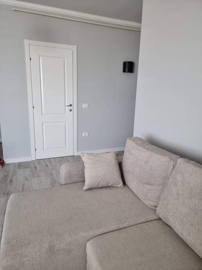 Apartament 2 Camere Eliberarii Constanta Exterior photo